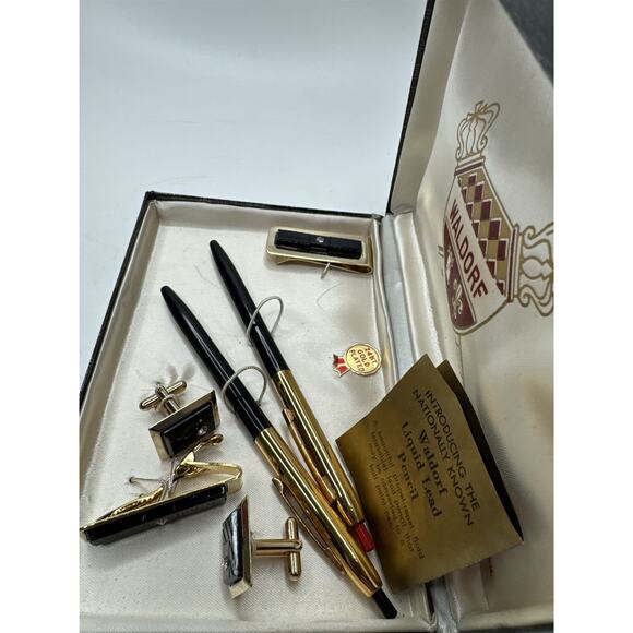 Vintage Waldorf 24kt Plated Liquid Lead Pencil, Money Clip, Tie Bar+Cufflink Set - Picture 5 of 7